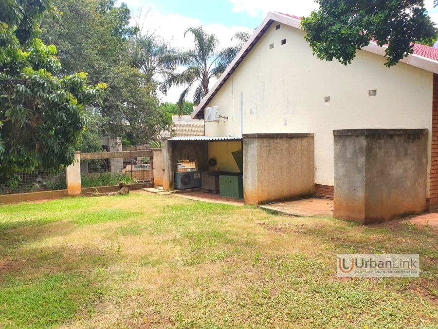 4 Bedroom Property for Sale in Safari Gardens North West